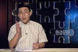 从央视“名嘴”到被全网封杀，现年52岁的邱孟煌，如今怎么样了？图片