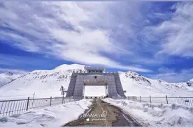 冰雪世界中，最孤独的国门，就要属这个国门了图片