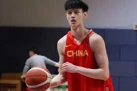 中国新星曾凡博最新选秀报告出炉，听球探专家全方位的评价图片