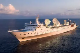 远望5号测量船拔锚起航！空间站搭建拉开序幕，中国海军保驾护航图片