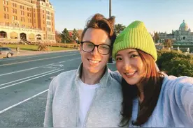 陈赫前妻许婧与男友过520，两人相拥贴头合照，越来越有夫妻相图片