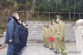 江城县公安局与老挝丰沙里省约乌县公安局举行警务合作临时会晤图片