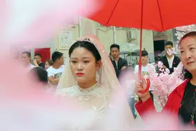 牵子之手，与子偕老——婚礼随拍图片