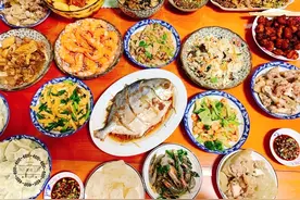 南方年夜饭VS北方年夜饭，一眼分辨地域，网友：长见识了图片