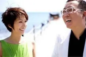 她用7年逼走原配，仅嫁豪门3年，全身长满肿瘤死在丈夫怀中图片