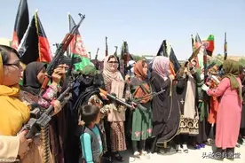 妇女武装抵抗塔利班？阿富汗或无兵可用，喀布尔就快守不住了图片