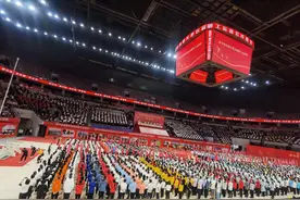 邮储银行成都市分行为四川省直机关第五届职工运动会全力做好服务支撑图片