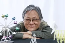 百万网友粉上她！这个白发教授火了图片