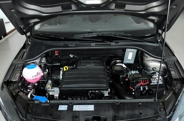 成都车友4万多买了台大众捷达，发现这个现象，感觉自己赚了