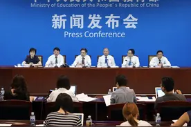 县管校聘全面实行，7类教师面临解聘，前4类与后3类必须区别对待图片