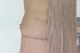 长发及腰不算啥，来看乐山女子长发及地图片