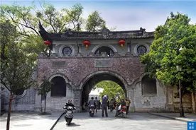 奉化溪口民国时期蒋氏故居，探寻蒋公在故乡生活痕迹，现为5A景区图片