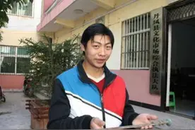 那个捐青铜剑获奖500元，称“不会再上交”的小伙，后来怎样了图片