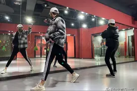 未成年艺人的解约官司：签约11年实训1年多，解约需赔150万图片