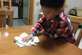 “我不想做家务”，面对孩子的懒惰，宝妈的回答获得多数父母赞同图片