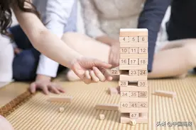 网游新政下的十一假期，未成年人玩起这些“新游戏”图片