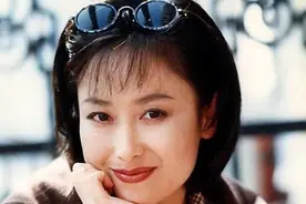 著名演员左翎：90年代爆红，带着女儿再婚幸福吗？图片