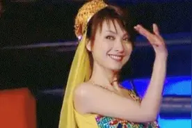 尴尬的吴昕：《快本》扮丑14年，被嘲“专业绿叶”图片