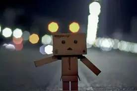 爱我你就抱抱我，爱我你就亲亲我图片