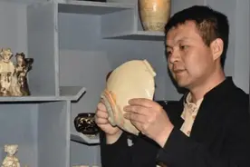 玉石造假有多残暴？将玉塞入羊体内，3年后杀羊取出天价“血玉”图片