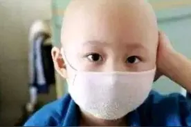 奶奶给5岁孙子买礼物，3个月后孩子竟离奇去世，医生：太愚蠢图片