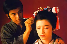 三浦友和与山口百惠的情史，可比《唐探三》好看多了图片
