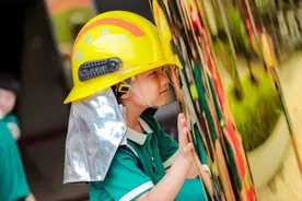 快乐六一·消防“童”行图片