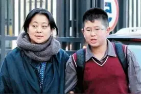 倪萍消失10年，为他倾家荡产，背后的苦衷让人心疼图片