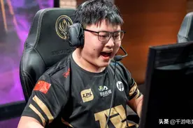 UZI住得起汤臣一品吗？平均一亿一千万，观众：他就是租的图片