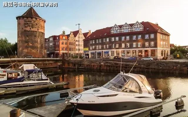 波兰的电压和中国一样么（关于波兰与波兰工签这些你知道吗）