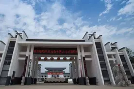 湖南娄底六所好高中，2020高考喜报传出，娄底三中荣膺市理科状元图片