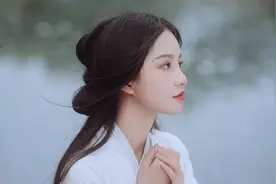 嫉妒使人堕落——刘公案之新坟红花案图片