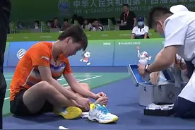 中国李宁又翻车？1099元的鞋崩开钢丝割脚，耐克这次真偷着乐了图片
