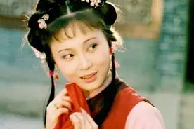 晴雯只不过是黛玉的一个影子，这个小丫头，才是林妹妹的分身图片