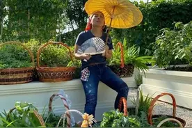 泰国小公主宫廷种菜，一身打扮真是遗传了亲爹，气质还不如村姑图片