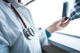 医学专业高校毕业生符合条件，可免试申请乡村医生执业注册图片