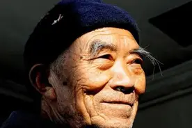 古人说“眉上一根长，能抵万担粮”，眉毛长是不是好事？有道理吗图片