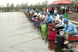 南阳市全民健身大会钓鱼比赛完美收杆！200多名钓鱼高手竞技麒麟湖畔图片