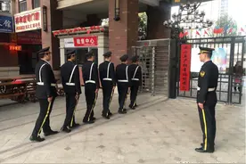 「原来你是这样的物业人」中铁建物业一线秩序维护员的十二时辰图片