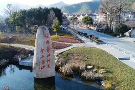 资讯：从“领先银行”到“领军银行”农行擘画绿色金融服务样本图片