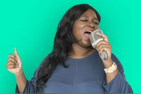 演员如何通过眼睛去表达情绪情感，快速进入并演活这个角色？图片