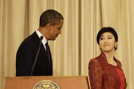 泰国前总理英拉：在位渎职遭逮捕，回中国出任董事长，有啥目的？图片
