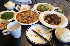 狗不理和煎饼果子只能算小吃，这6道传统天津菜才是地道津门味图片