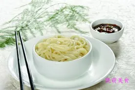 山东打卤面、茄子肉酱拌面、陕西裤带面的家常做法，营养美味图片