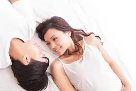 尴尬！中年男子用力过猛导致丁丁断了，还能“妙手回春”吗？图片