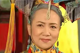 《还珠格格》三女配：老佛爷嫁诸葛亮，小鸽子出家，彩霞成女强人图片