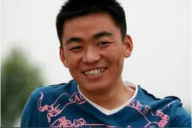 “撤侨令”下，“老实人”王宝强人设崩塌，他还能做国人偶像么？图片