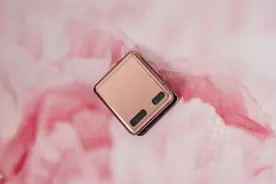 七夕甄礼清单——告白神器三星Galaxy Z Flip 5G图片