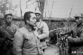 黄百韬拔枪自尽前感慨：解放军败则死力相救，我们办不到图片