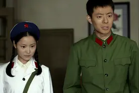 《父母爱情》安杰为何不喜欢卫国女朋友，却很满意卫东女朋友？图片